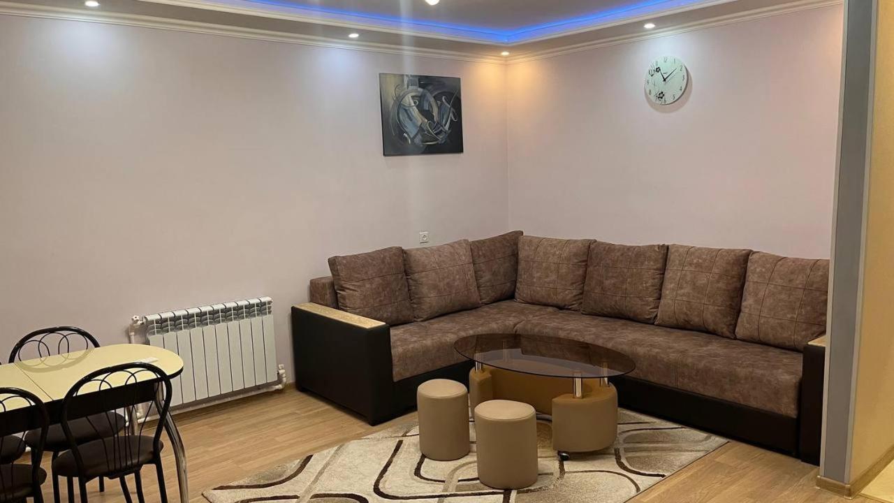 Apartment Ani Vagharshapat Luaran gambar